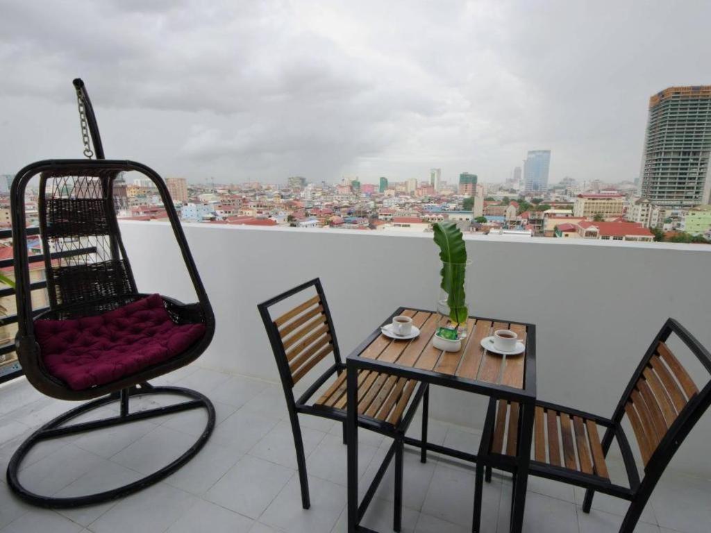 Kolab Sor Phnom Penh Hotel Bagian luar foto